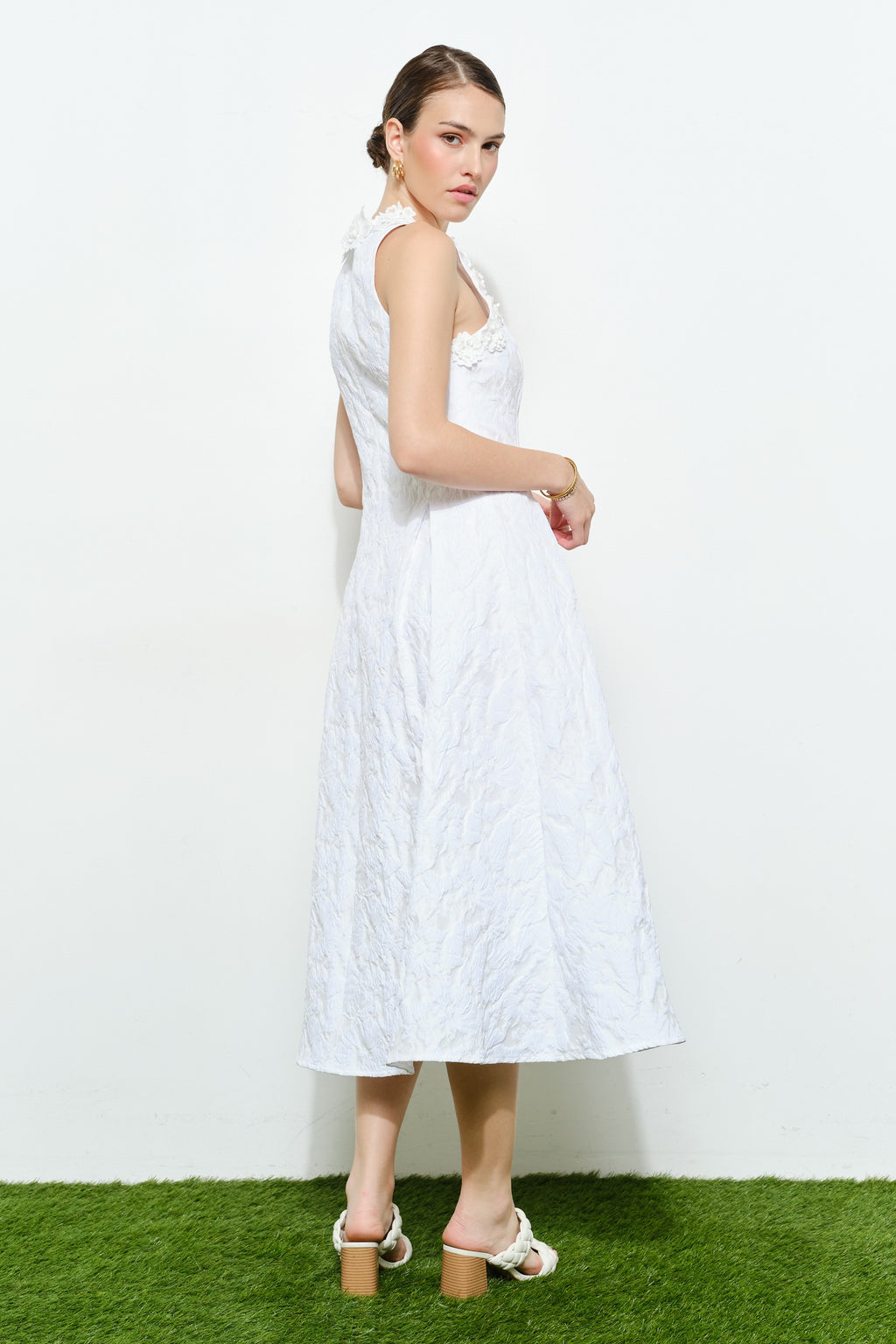 Romantic Floral 3d Flower Halter Midi Dress