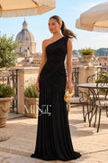 Notte di Roma One-Shoulder Gown